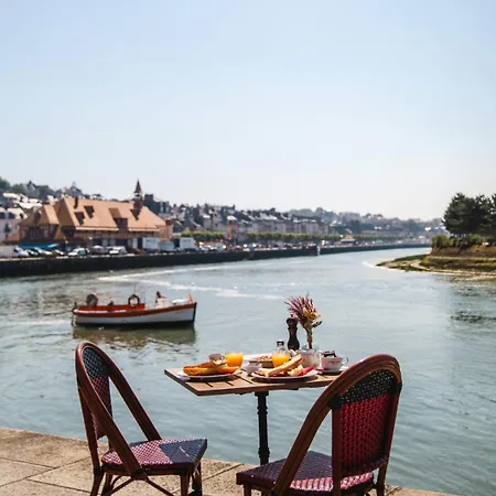 Fernandel N4 - Breakfast Included -